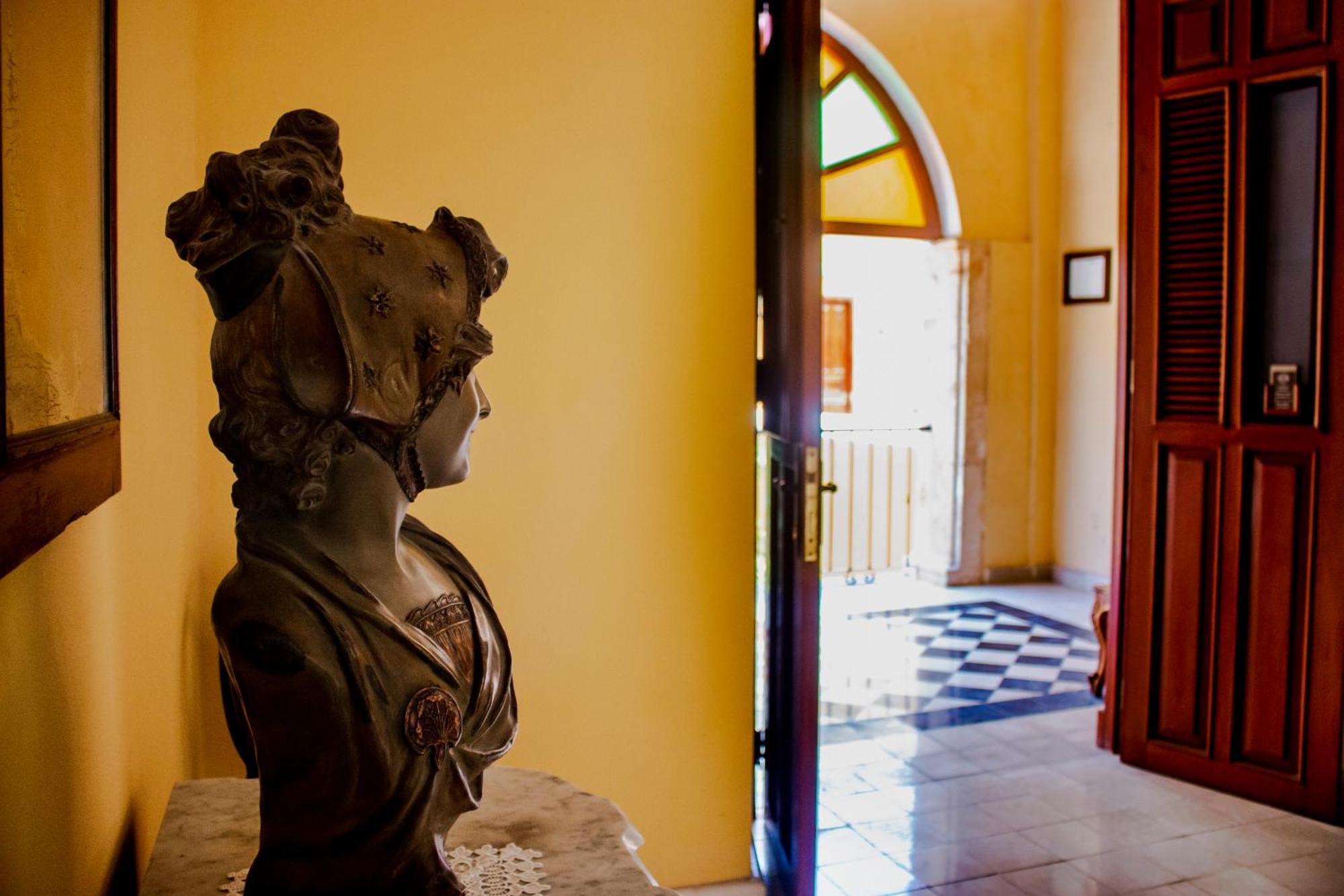 Hotel Boutique Casa Don Gustavo, カンペチェ エクステリア 写真